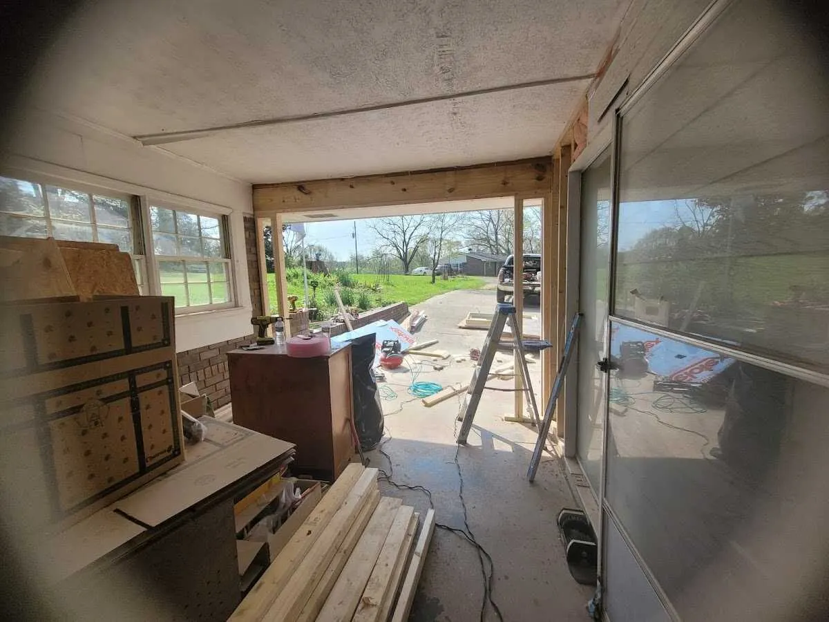 Air movers and dehumidifier for Water Mitigation Services in Bellevue